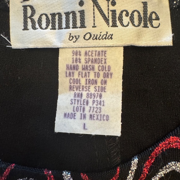 Sleeveless Blouse. Sparkly, Classy, Elegant - Picture 8 of 8